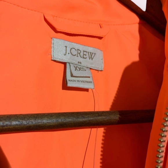 NWT J. Crew Quilted Puffer Vest - Picture 3 of 9